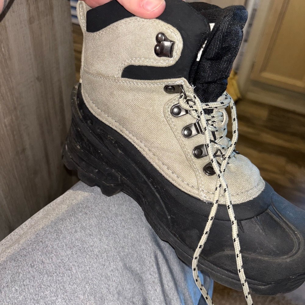 Stylish Black and Gray Winter Boots